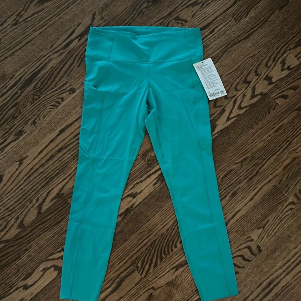 Lululemon NWT Fast and Free High Rise 25inch